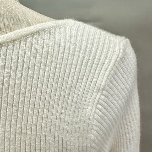Abercrombie & Fitch Ivory Ribbed Plunge‎ Knit Long Sleeve Bodysuit Size Small - Picture 12 of 16